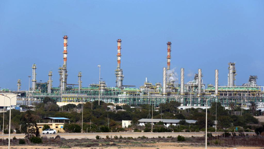 Libia vrea sa reactiveze acordurile economice cu Rusia