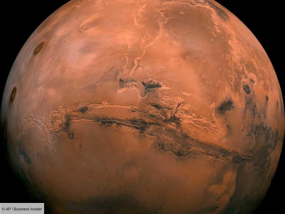 China vrea sa creeze o “scara spatiala” inspre Marte pentru a transporta oamenii intr-o capsula