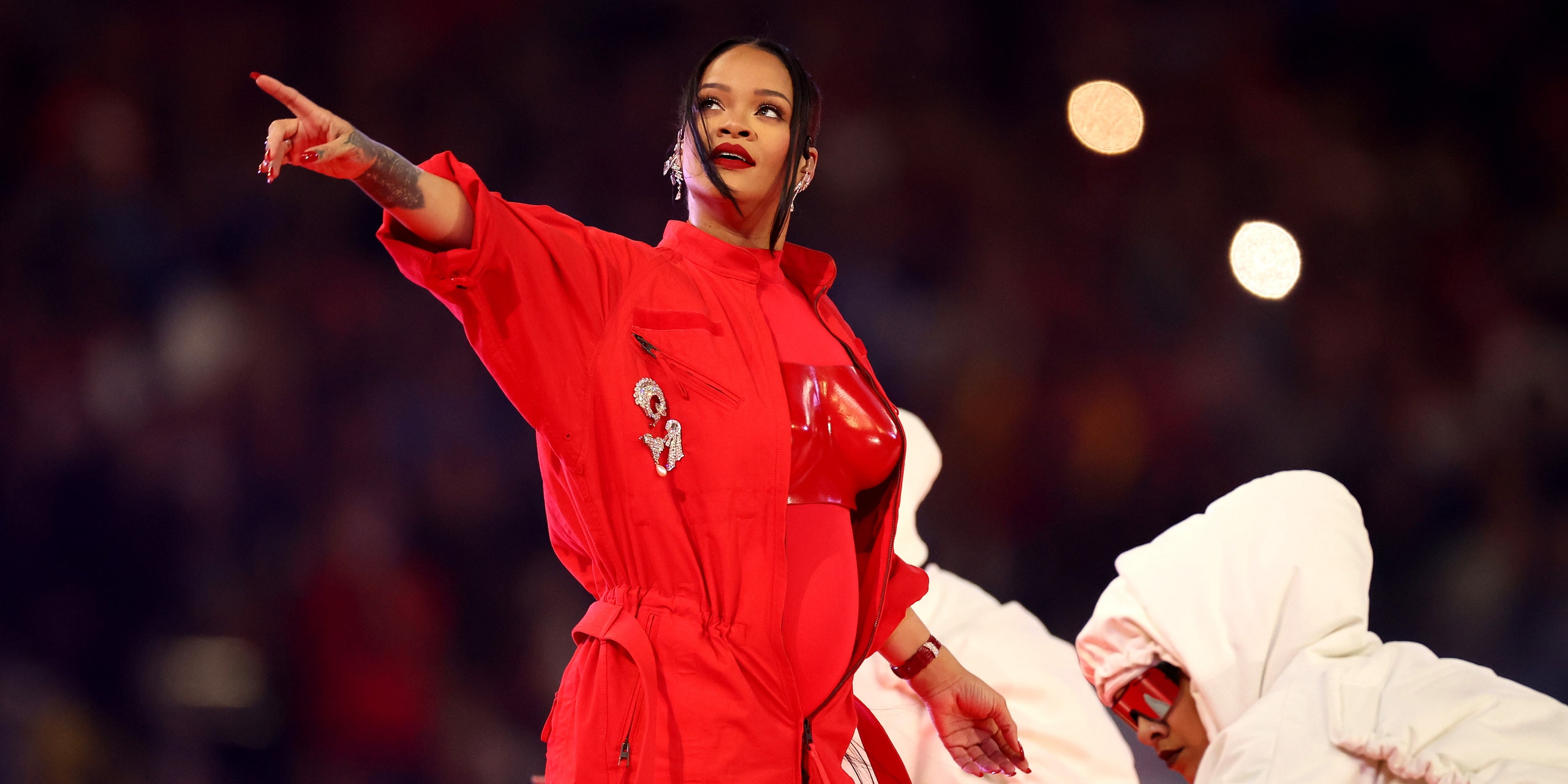 Super Bowl 2023: de ce s-a reintors Rihanna pe scena?