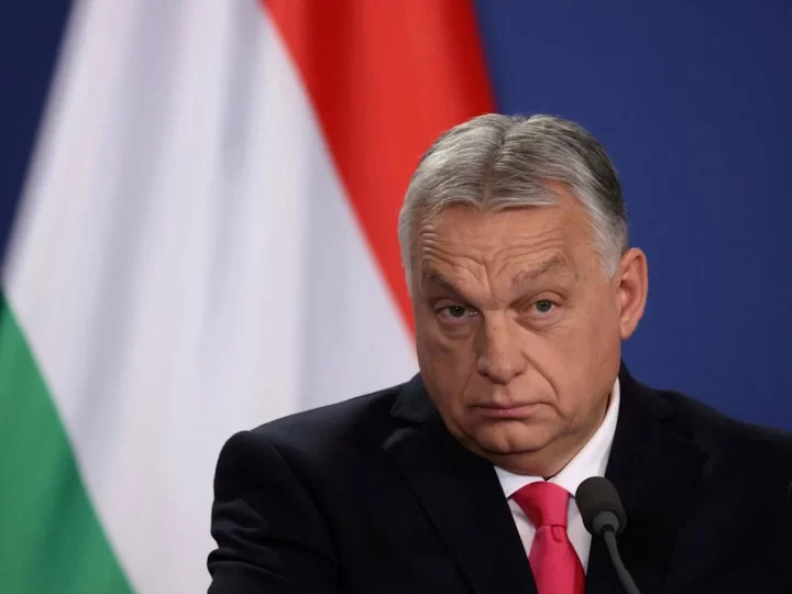 In urma cu 15 ani, Orban a instituit „puterea absoluta a partidului de stat” in Ungaria